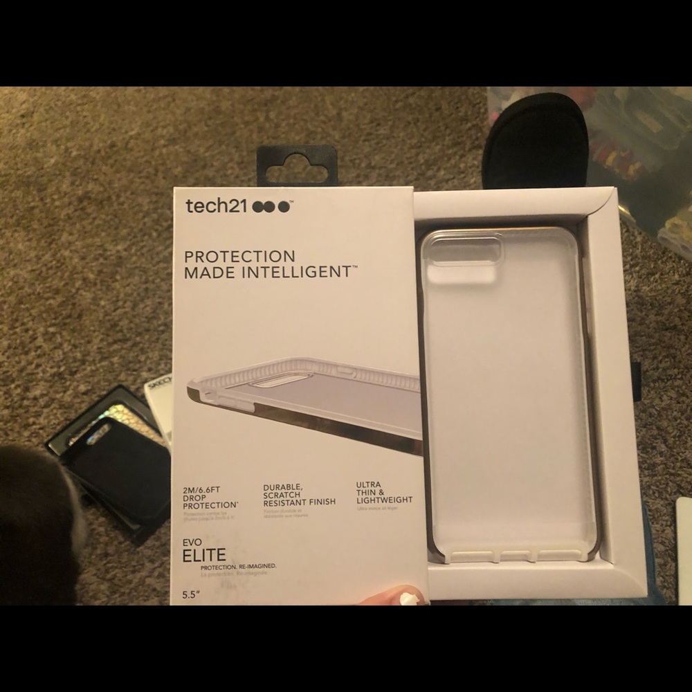iPhone case - Picture 1 of 2